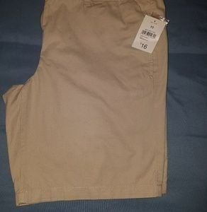 °○ NWT JOE FRESH○°KHAKI SHORTS SIZE 10